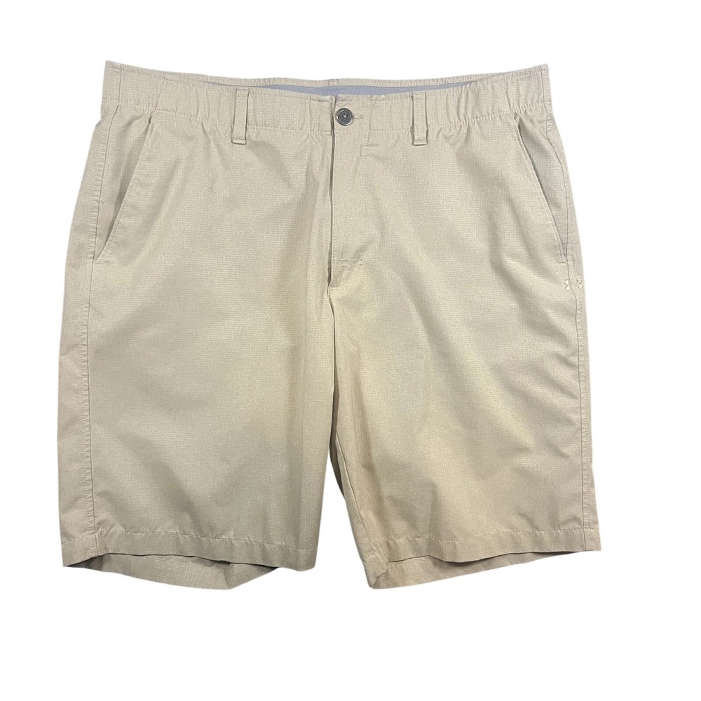 Under Armour Men's Golf Shorts–Size 32 – Beige –Match Play Performance Loose Fit